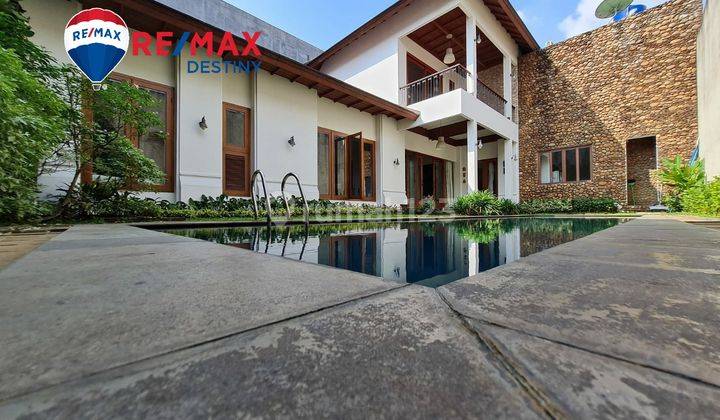 Harga Bagus, Luxury House Cipete, Lay Out Dan Design Interior Cantik Dan Menarik 2