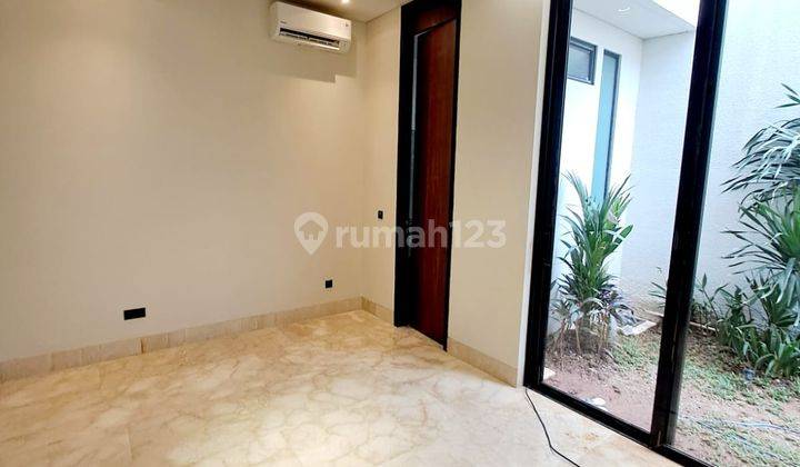 Dijual Rumah Townhouse Modern Baru Siap Huni di Kemang. Harus Lihat 2