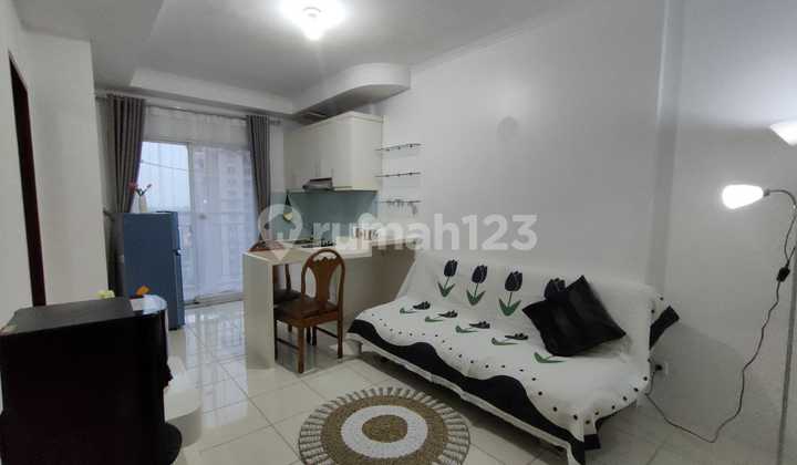 Disewakan Unit Apartemen Mediterania Garden Residence 2 Furnished