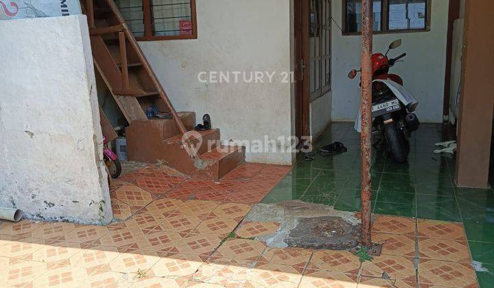 Rumah Dekat Pintu Tol Dan Universitas Di Ciputat NS0036 2