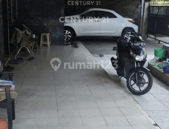 Rumah Strategis Pusat Bisnis Akses Utama Dekat Fasum S9390