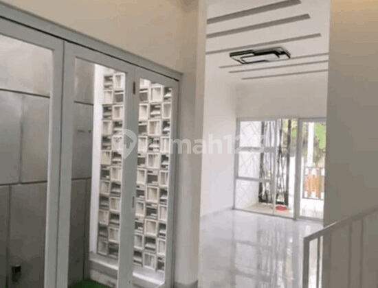 Rumah 2 Lantai Di Komplek Billymoon Pondok Kelapa S7792 2