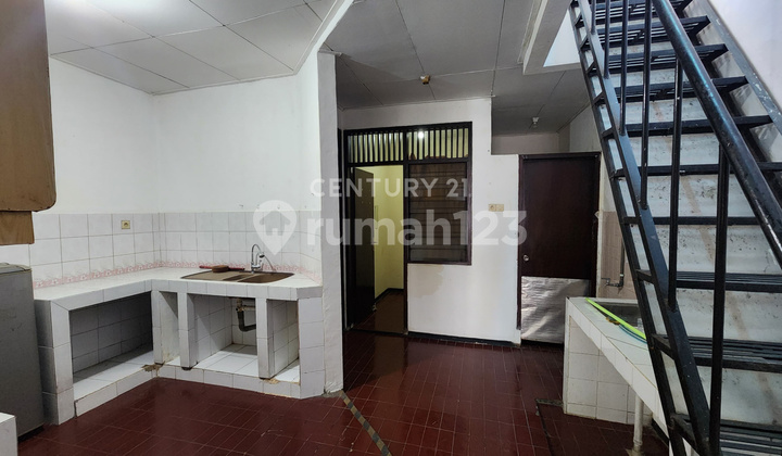 Rumah 2 Lantai Akses Jalan Lebar Di Kelapa Gading S8585 2