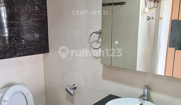 Paladian Tower C Apartment 4BR Floor 18 S8474 2