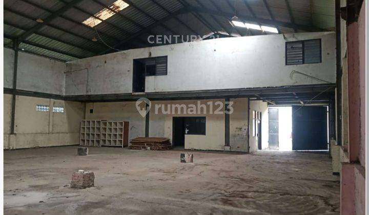 Gudang Luas Lokasi Strategis Di Asrama Polri Ciputat S8589 1