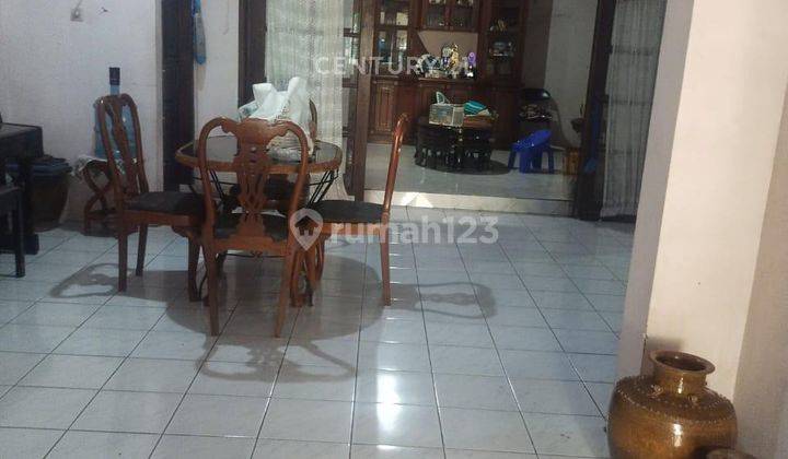 Rumah Lokasi Strategis 2 Lantai Di Rawamangun NS0122 2