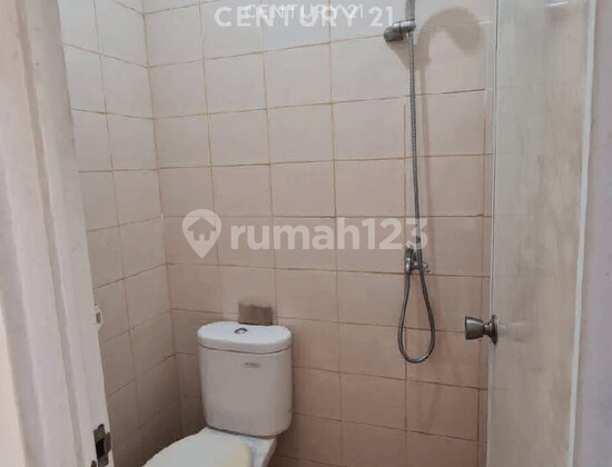 Single Story House, One Gate System, Strategic Location in Paradise Serpong S9049 2