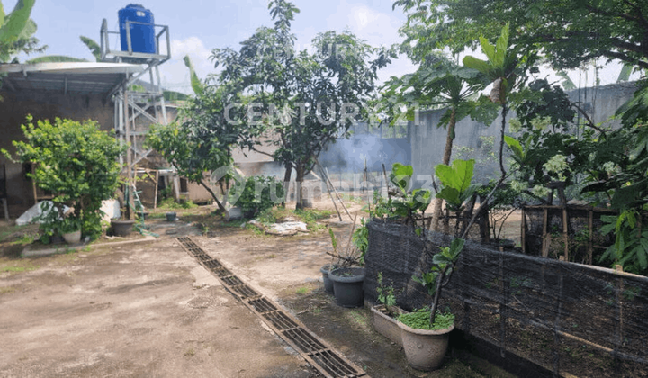 Tanah di Gunung Sindur Cocok untuk Cluster atau Workshop S9442