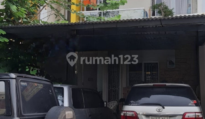 Rumah 2 Lantai Lokasi Strategis Greenlake City S9136