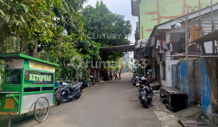 Rumah Tua Hitung Tanah Dekat Area Sekolah Di Cakung S8568 Rumah Tua Hitung Tanah Dekat Area Sekolah Di Cakung S8568