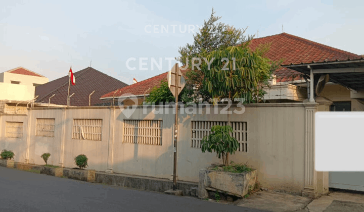 Rumah Luas Lokasi Strategis Bebas Banjir Di Cipete S8960