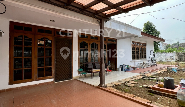 Rumah Hoek Luas Dan Nyaman Akses Jalan Lebar Di Pulomas S8898 Rumah Hoek Luas Dan Nyaman Akses Jalan Lebar Di Pulomas S8898