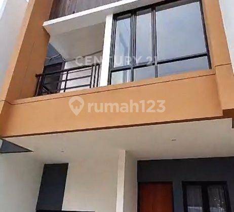 Rumah Baru 2 Lantai Scandinavian Smart Home Nyaman Dan Aman S8048 1