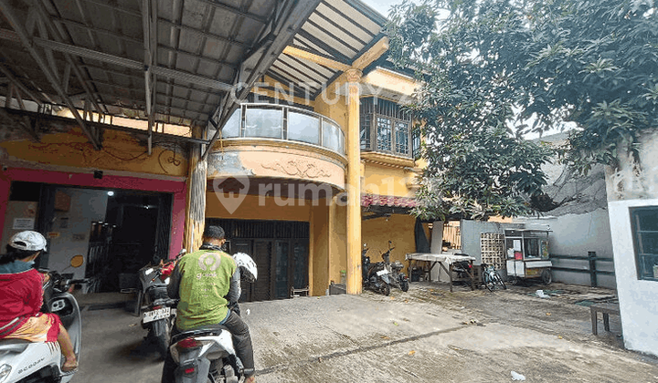 Front Road House Suitable for Business and Boarding House S9552