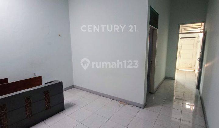 Rumah Tinggal 2 Lantai Dekat RS Di Koja S8178 1