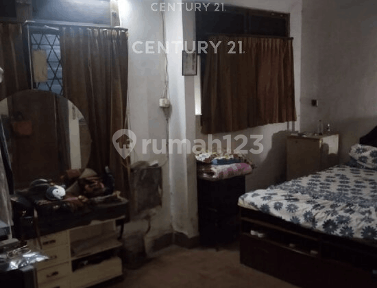 Strategic House Business Center Main Access Near Public Facilities S9390 2