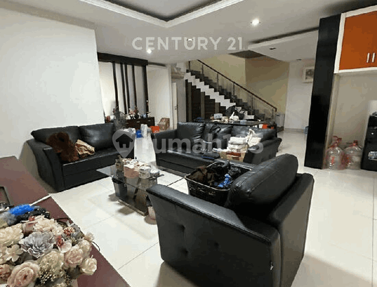 Newly Renovated House in South Rajawali, Central Jakarta S9420 Newly Renovated House in South Rajawali, Central Jakarta S9420