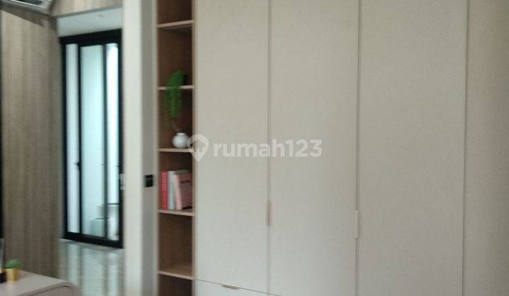 Rumah baru Full Furnished SHM di Jingganegara Kota Baru Parahyangan 2