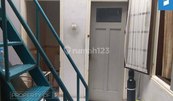 Rumah Hitung Tanah Lokasi Strategis Siap Dijadikan Tempat Usaha di Sayap Pasirkaliki 2