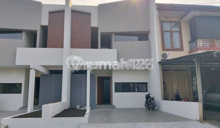 Negotiable Many Modern Minimalist 2-Story Houses Near Buah Batu Negotiable Many Modern Minimalist 2-Story Houses Near Buah Batu