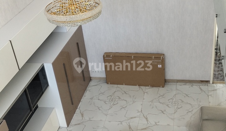 Rumah Full Furnished Lokasi Terbaik Di Singgasana Pradana Rumah Full Furnished Lokasi Terbaik Di Singgasana Pradana