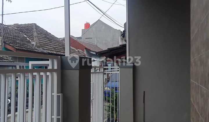 Dijual Rumah Siap Huni di Harapan Indah, Bekasi.