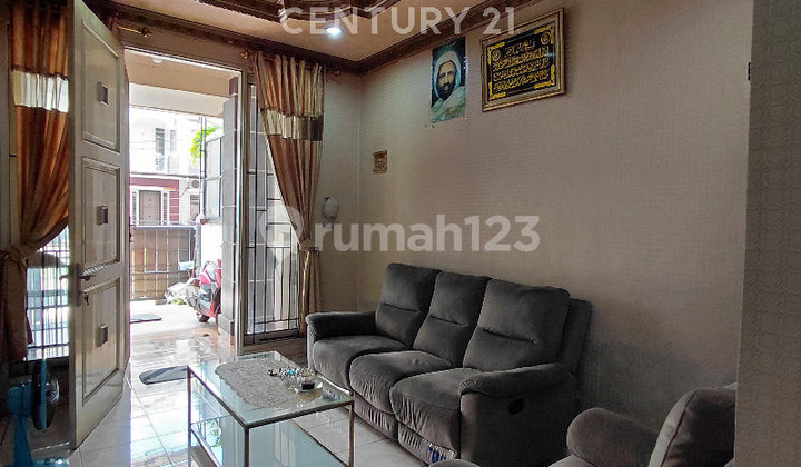 Rumah 2 Lantai Dekat Kawasan Perkantoran DiHarapan Indah 2 Bekasi