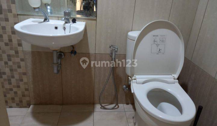 Disewakan Rumah di Asera. Harapan Indah. Bekasi 9