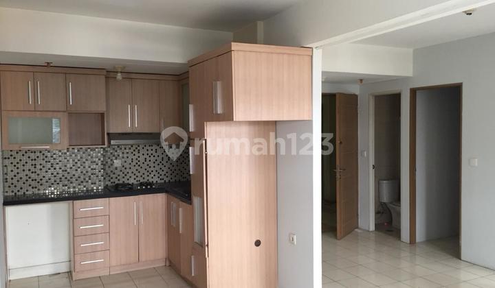 Gading Icon Apartment for Sale. Jl. Perintis Kemerdekaan, Pulo Gadung, East Jakarta, near Kelapa Gading.