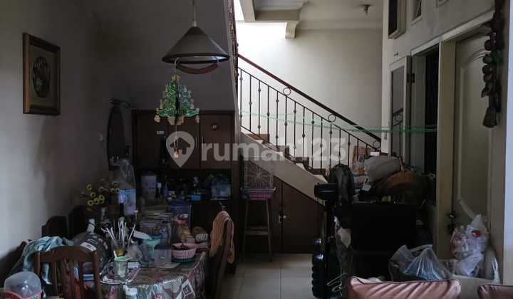 Beautiful Strategic Good Ready-to-Occupy House in Pulo Gebang Permai. Cakung. East Jakarta. 2