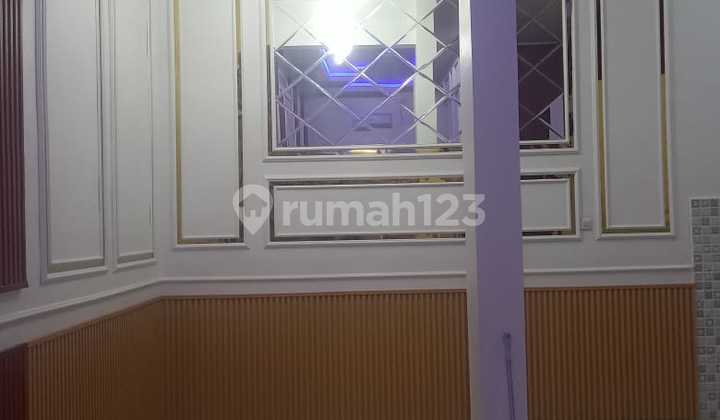 Disewakan rumah cantik dan sdh renovasi di Taman Harapan Baru. Bekasi 2 lantai Disewakan rumah cantik dan sdh renovasi di Taman Harapan Baru. Bekasi 2 lantai