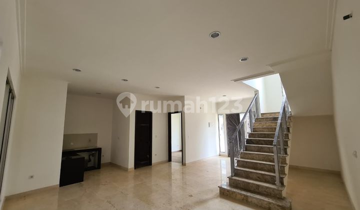 Dijual Rumah Siap Huni di Cluster Harmony Golf Island, Pantai Indah Kapuk, Jakarta Utara. 2