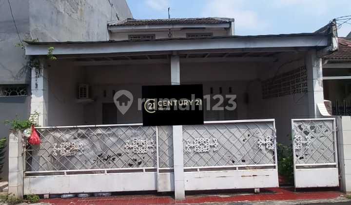 Turun harga terjun bebas Dijual cepat rumah di  Pulo Gebang Permai Jakarta Timur 1,5 lantai