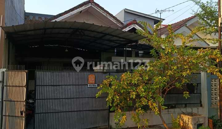 Rumah di Taman Harapan Baru Bekasi, Cocok untuk Hunian atau Investasi 1