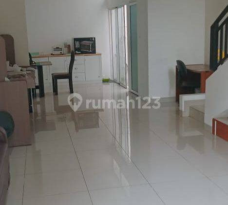 Rumah 2 Lt Siap Pakai Di Sumarecon Ujung Berung Bandung Timur 1