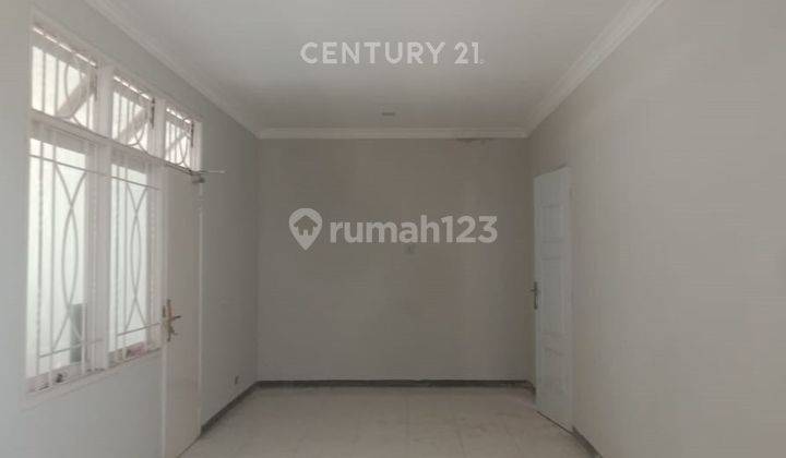 Rumah Luas 2 Lantai Rapi Dan Terawat Puri Bintaro Sektor 9 7400  2