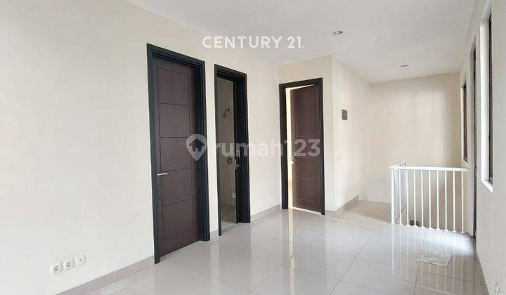Rumah Hook Siap Huni Bintaro Dekat Stasiun Sudimara 1862 2