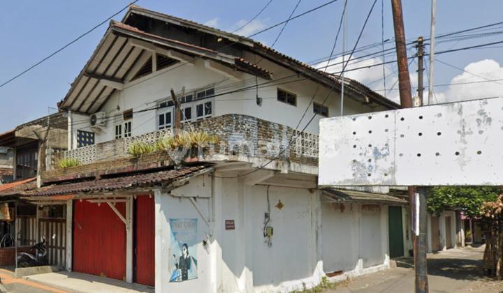 Shop House and Southern House at Prambanan Temple, Solo Street Km 17 (Provincial Main Asphalt Road), Close to Various Public Facilities. 2