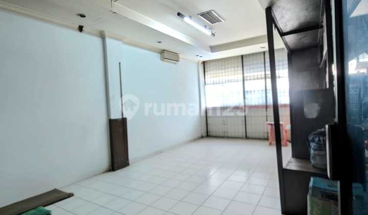 Ready-to-Use Shop House, Pesanggrahan, West Jakarta 2