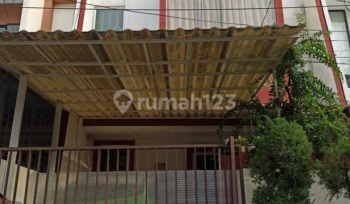 Dijual Rumah Siap Huni Green Ville Jakarta Barat 1