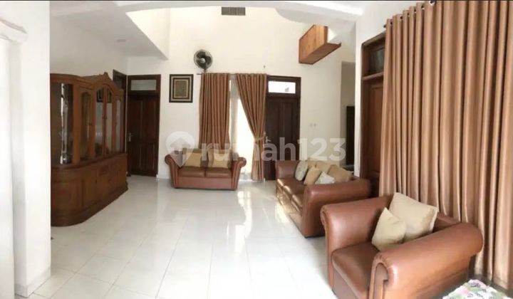 Dijual Rumah Mewah Kebayoran Lama Jakarta Barat 2