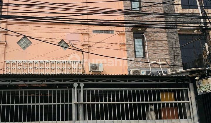 Dijual Rumah Kantor Taman Ratu Jakarta Barat