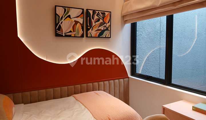 Rumah Baru Taman Aries Meruya Jakarta Barat 2