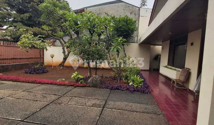 Dijual Rumah Megah Kemanggisan Jakarta Barat 2
