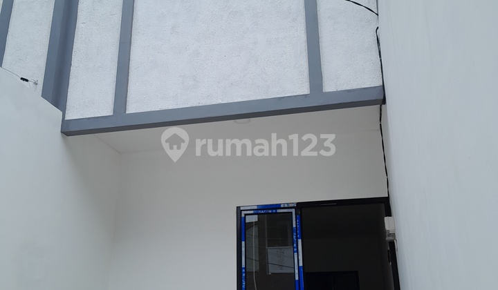 Rumah Baru Siap Huni Kebon Jeruk Jakarta Barat 2