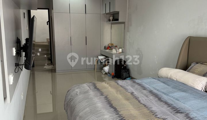 Dijual Rumah Siap Huni Kedoya Selatan Jakarta Barat 2