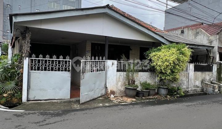 Dijual Murah Rumah Tua Tomang Jakarta Barat