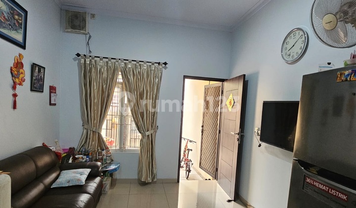 Dijual Rumah Tanjung Duren Jakarta Barat 2
