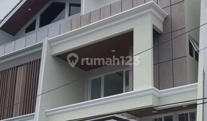 Dijual Rumah Siap Huni Puri Indah Jakarta Barat