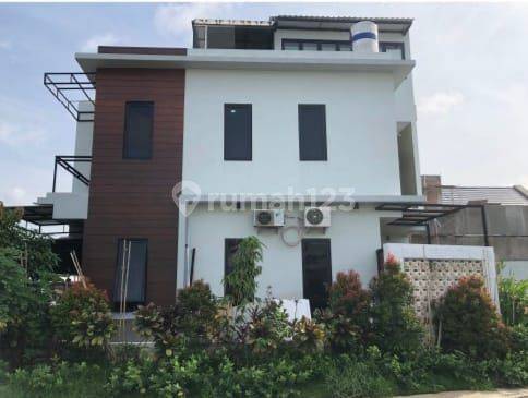 Turun harga Rumah Hook uk 178m² Cluster Casco Citra garden Puri Jakarta Barat  2